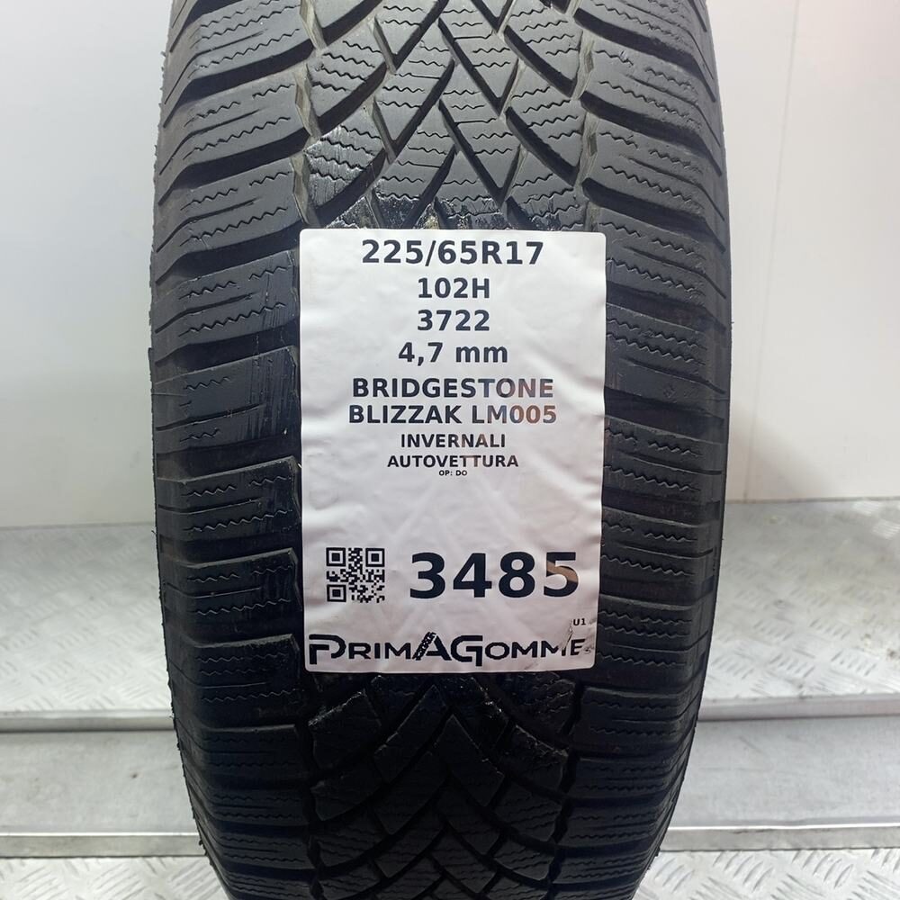 Gomma usata BRIDGESTONE Blizzak LM005 225/65 R17 102H – foto 03 | Prima Gomme BRIDGESTONE Blizzak LM005 225/65 R17 102H, dettaglio fotografico 3