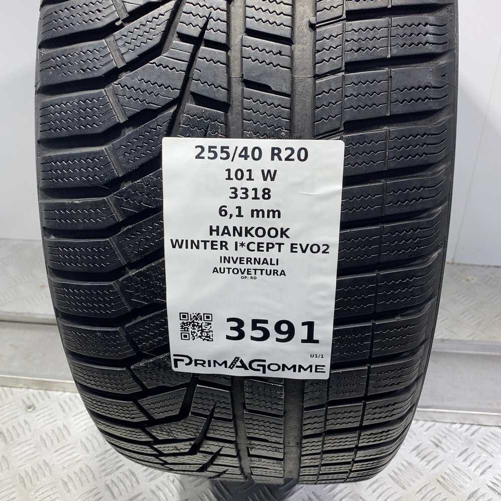Gomma usata HANKOOK Winter I*Cept Evo2 255/40 R20 101W: fino a 270 km/h – foto 03 | Prima Gomme HANKOOK Winter I*Cept Evo2 255/40 R20 101W: fino a 270 km/h, dettaglio fotografico 3