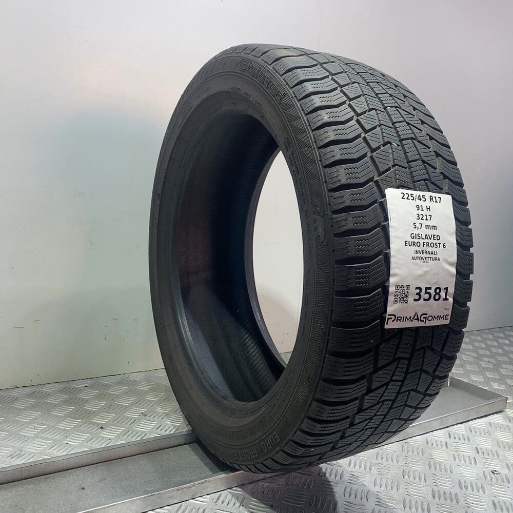 Gomma usata Gislaved Euro Frost 6 225/45 R17 91H – foto 04 | Prima Gomme Gislaved Euro Frost 6 225/45 R17 91H, dettaglio fotografico 4