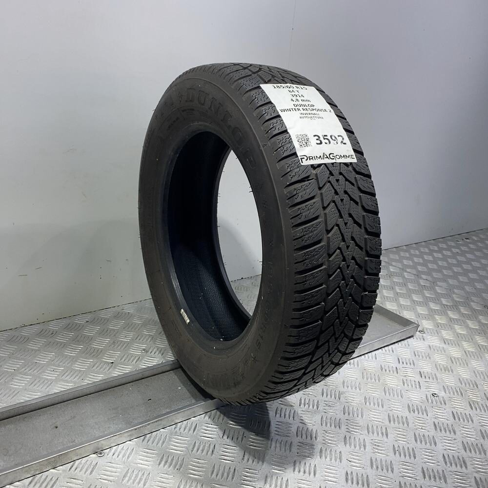 Gomma usata DUNLOP Winter Response 2 185/60 R15 84T – foto 04 | Prima Gomme DUNLOP Winter Response 2 185/60 R15 84T, dettaglio fotografico 4