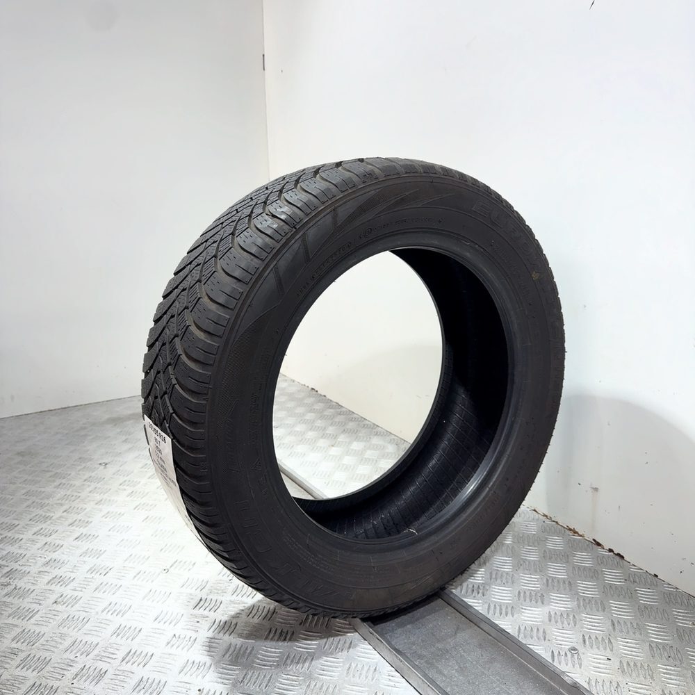 Gomma usata FALKEN Eurowinter HS01 205/55 R16 91T – foto 04 | Prima Gomme FALKEN Eurowinter HS01 205/55 R16 91T, dettaglio fotografico 4