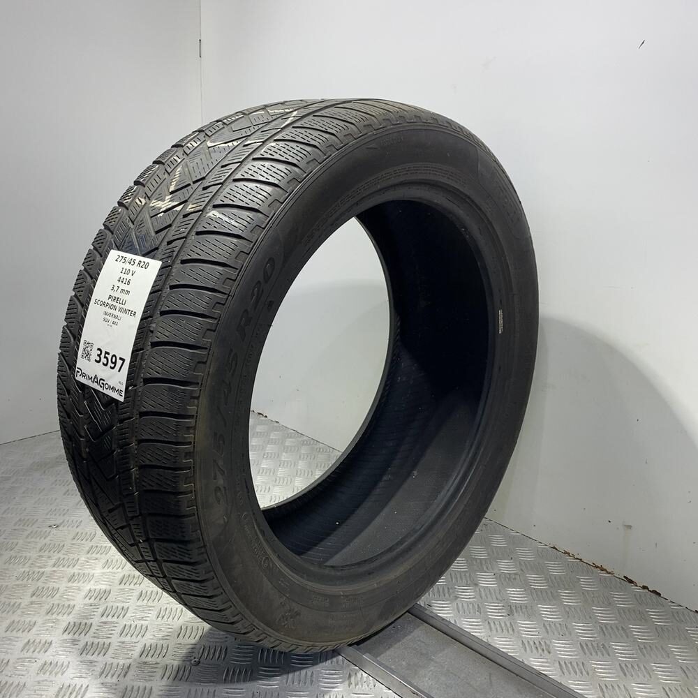 Gomma usata PIRELLI Scorpion Winter 275/45 R20 110V – foto 05 | Prima Gomme PIRELLI Scorpion Winter 275/45 R20 110V, dettaglio fotografico 5
