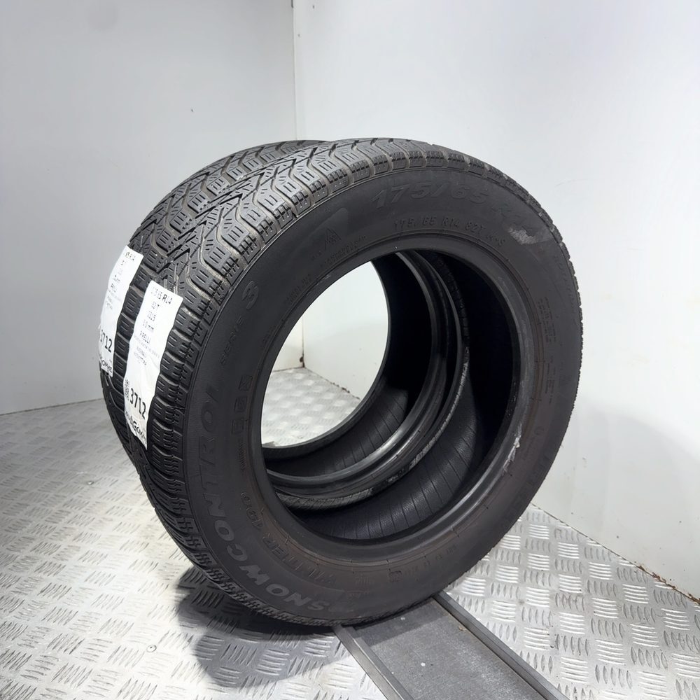 Gomme usate PIRELLI Snowcontrol Winter 190 Serie 3 175/65 R14 82T – foto 05 | Prima Gomme PIRELLI Snowcontrol Winter 190 Serie 3 175/65 R14 82T, dettaglio fotografico 5