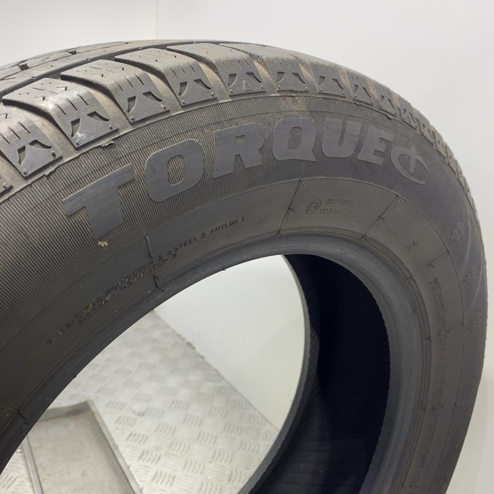 Gomma usata Torque TQ022 215/65 R16 98H – foto 06 | Prima Gomme Torque TQ022 215/65 R16 98H, dettaglio fotografico 6