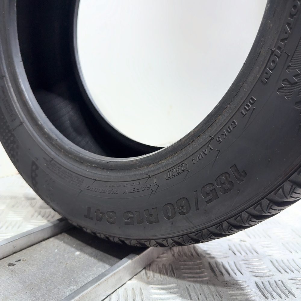 Gomma usata Kumho Wintercraft WP51 185/60 R15 84T – foto 06 | Prima Gomme Kumho Wintercraft WP51 185/60 R15 84T, dettaglio fotografico 6