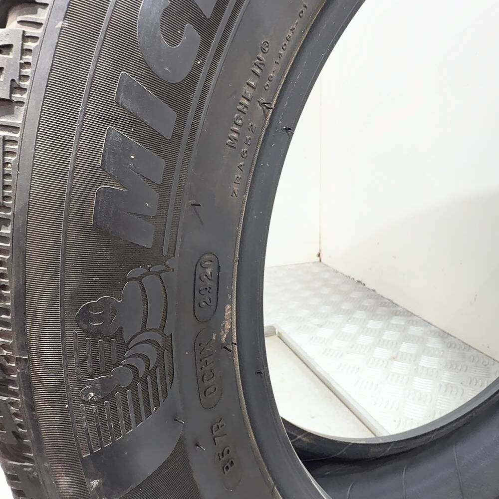 Gomma usata MICHELIN Alpin 6 205/60 R16 92H – foto 06 | Prima Gomme MICHELIN Alpin 6 205/60 R16 92H, dettaglio fotografico 6