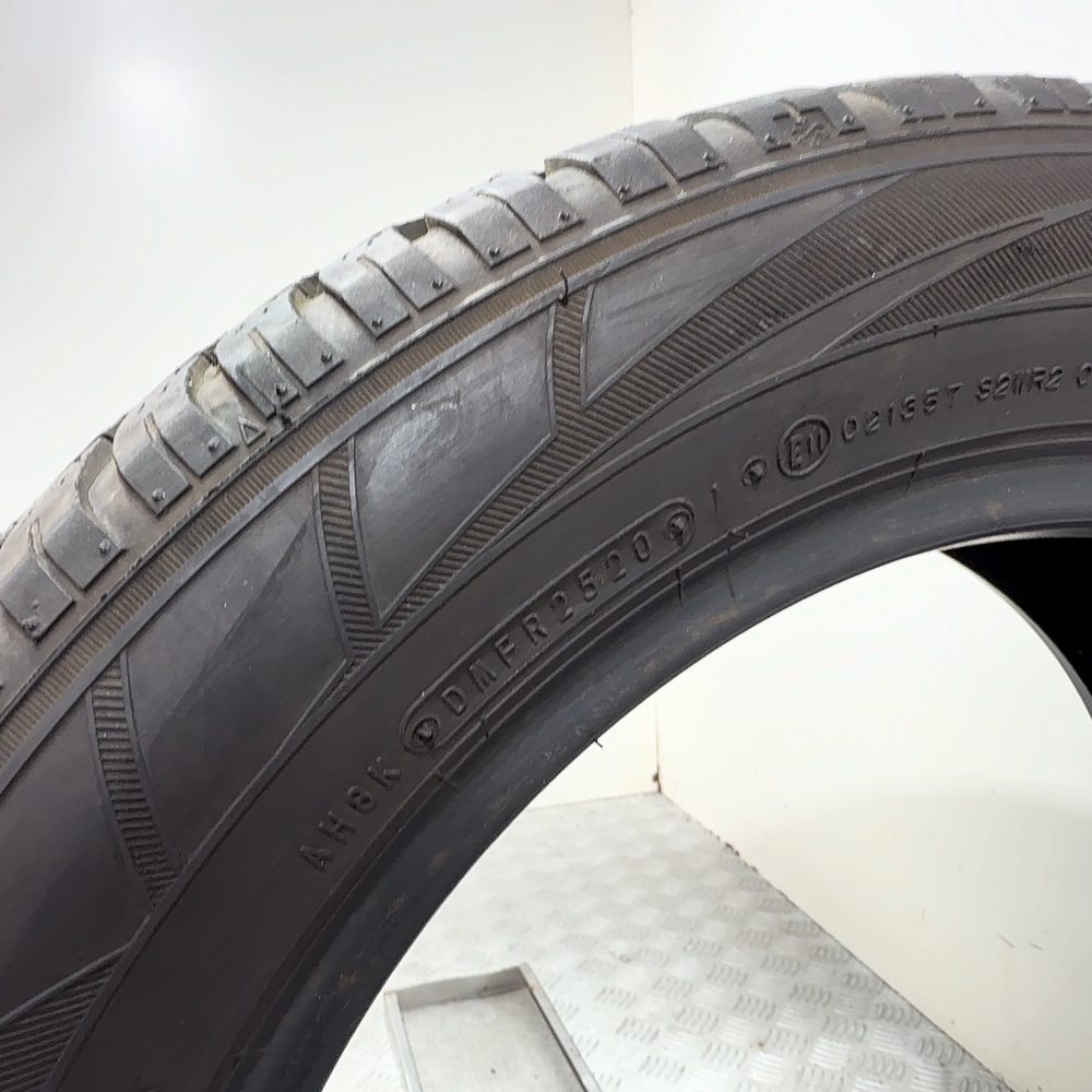 Gomma usata FALKEN Eurowinter HS01 205/55 R16 91T – foto 06 | Prima Gomme FALKEN Eurowinter HS01 205/55 R16 91T, dettaglio fotografico 6
