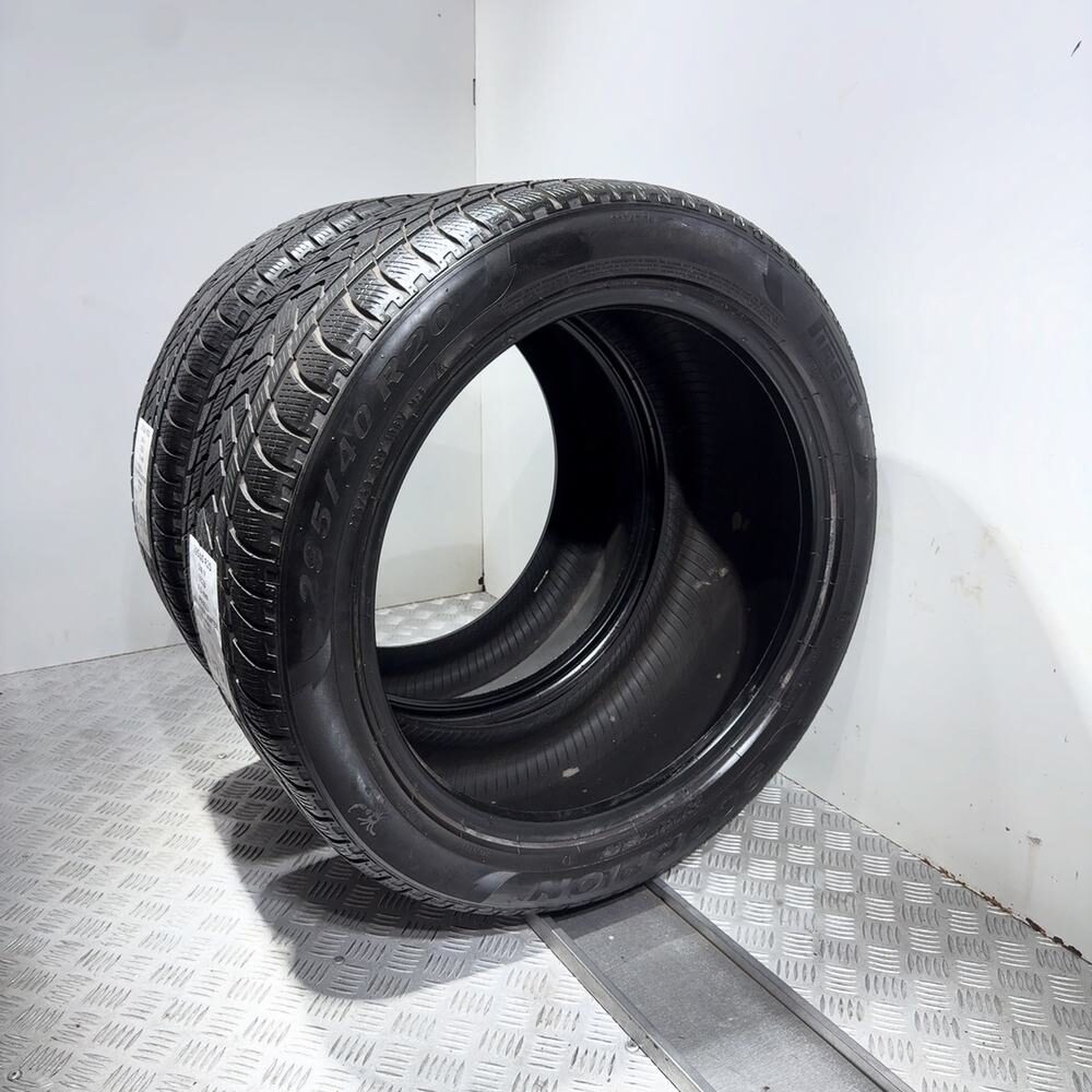 Gomme usate PIRELLI Scorpion Winter 295/40 R20 106V – foto 06 | Prima Gomme PIRELLI Scorpion Winter 295/40 R20 106V, dettaglio fotografico 6