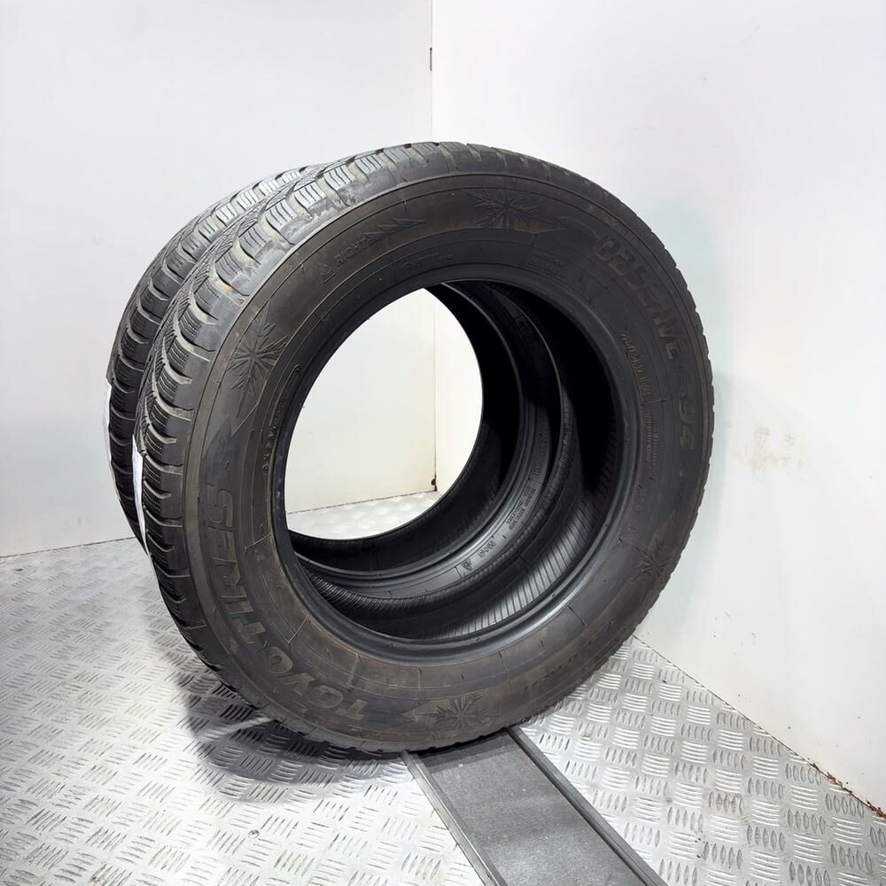 Gomme Usate 225 65 R17 106H XL Toyo Tires Observe S944 Invernali | Gomme Usate | PrimaGomme.it TOYO TIRES Observe S944 225/65 R17 106H, dettaglio fotografico 6
