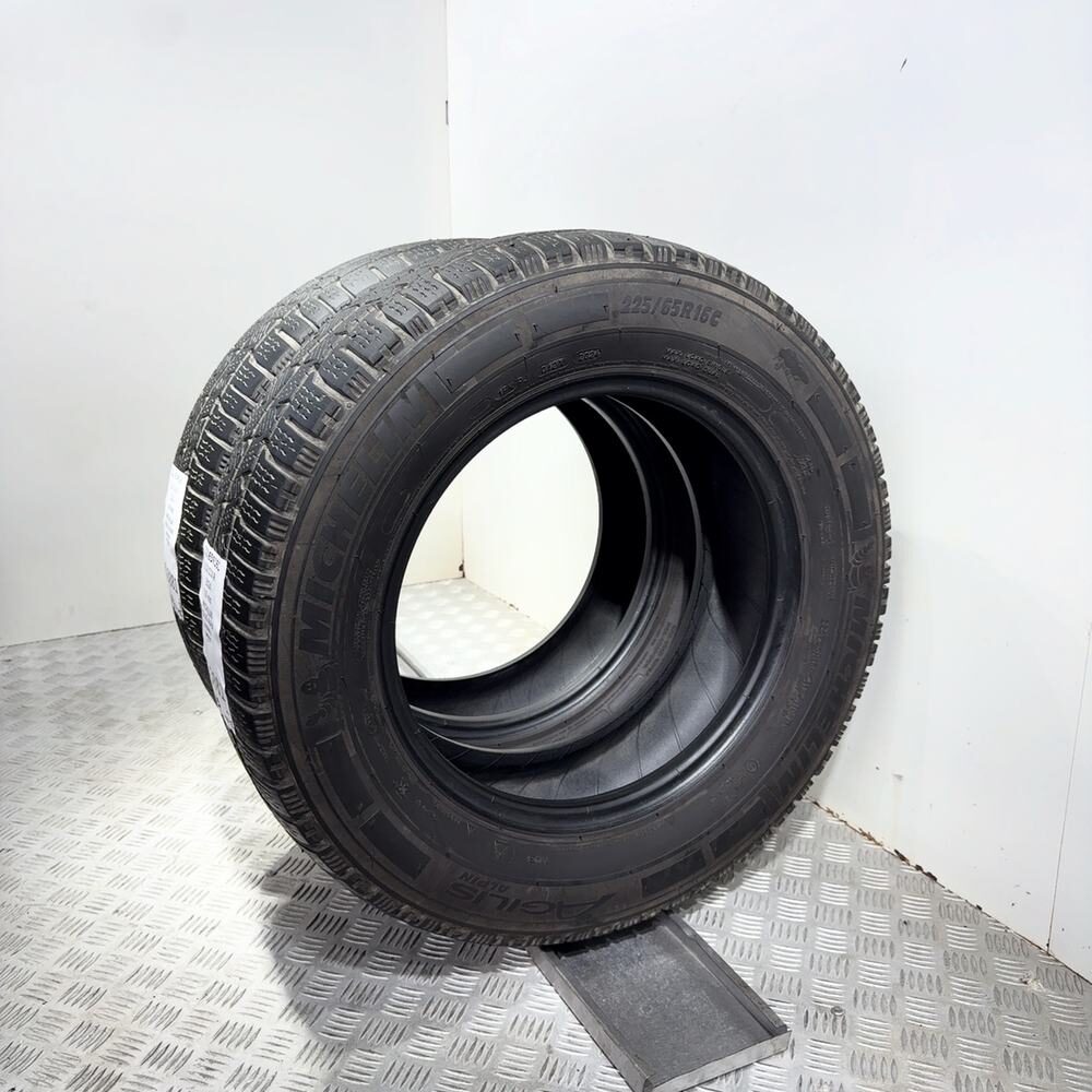 Gomme Usate 225 65 R16C 112/110R Michelin Agilis Alpin 97% Invernali | Gomme Usate | PrimaGomme.it MICHELIN Agilis Alpin 225/65 R16C 112/110R, dettaglio fotografico 6