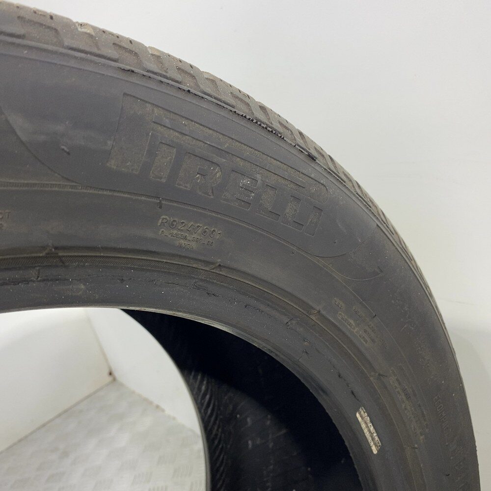 Gomma usata PIRELLI Scorpion Winter 275/45 R20 110V – foto 07 | Prima Gomme PIRELLI Scorpion Winter 275/45 R20 110V, dettaglio fotografico 7