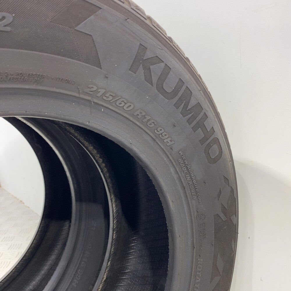 Gomme Usate 215 60 R16 99H Kumho Wintercraft WP52 94% Invernali | Gomme Usate | PrimaGomme.it Kumho Wintercraft WP52 215/60 R16 99H, dettaglio fotografico 7