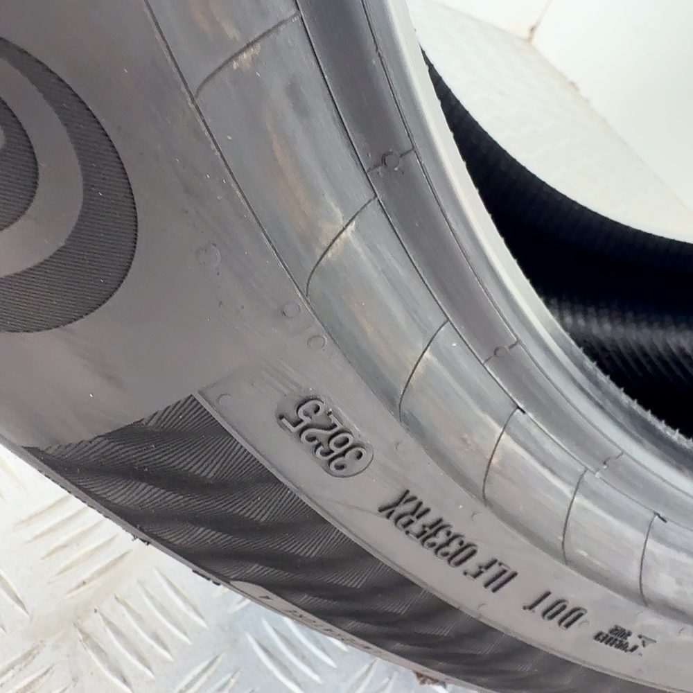 Gomma Usata 235 50 R19 99V CONTINENTAL PREMIUMCONTACT C 98% Estivo | Gomme Usate | PrimaGomme.it PNS3384 Foto 7