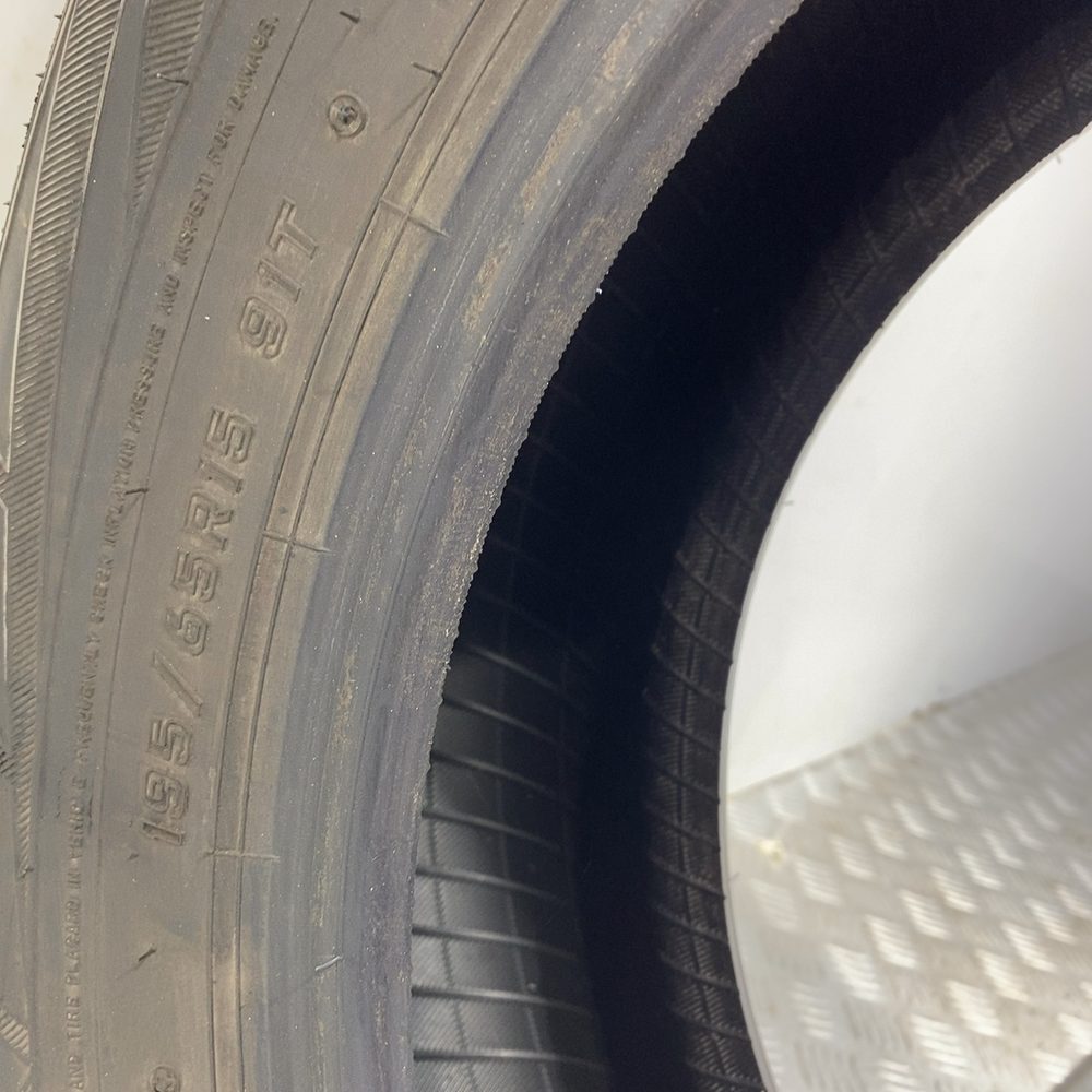 Gomma usata FALKEN Eurowinter HS01 195/65 R15 91T – foto 08 | Prima Gomme FALKEN Eurowinter HS01 195/65 R15 91T, dettaglio fotografico 8