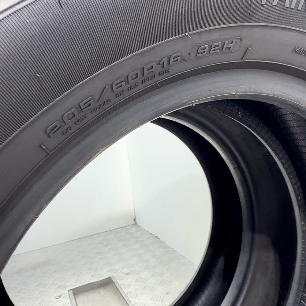 Gomme Usate 205 60 R16 92H Motrio Fairway Winter Invernali | Gomme Usate | PrimaGomme.it Motrio Fairway Winter 205/60 R16 92H, dettaglio fotografico 8