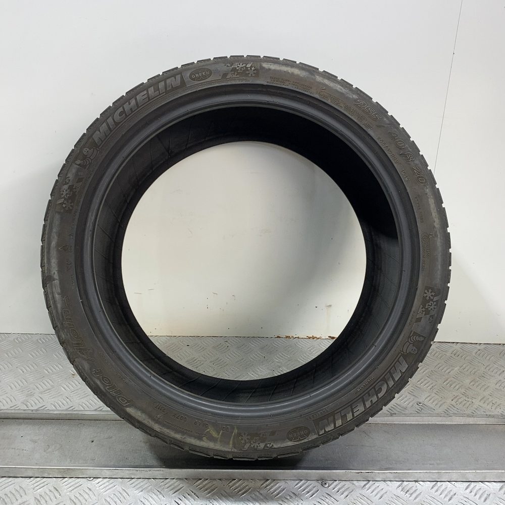 Gomma usata MICHELIN PILOT ALPIN PA4 255/40 R20 101W: fino a 270 km/h – foto 08 | Prima Gomme MICHELIN PILOT ALPIN PA4 255/40 R20 101W: fino a 270 km/h, dettaglio fotografico 8