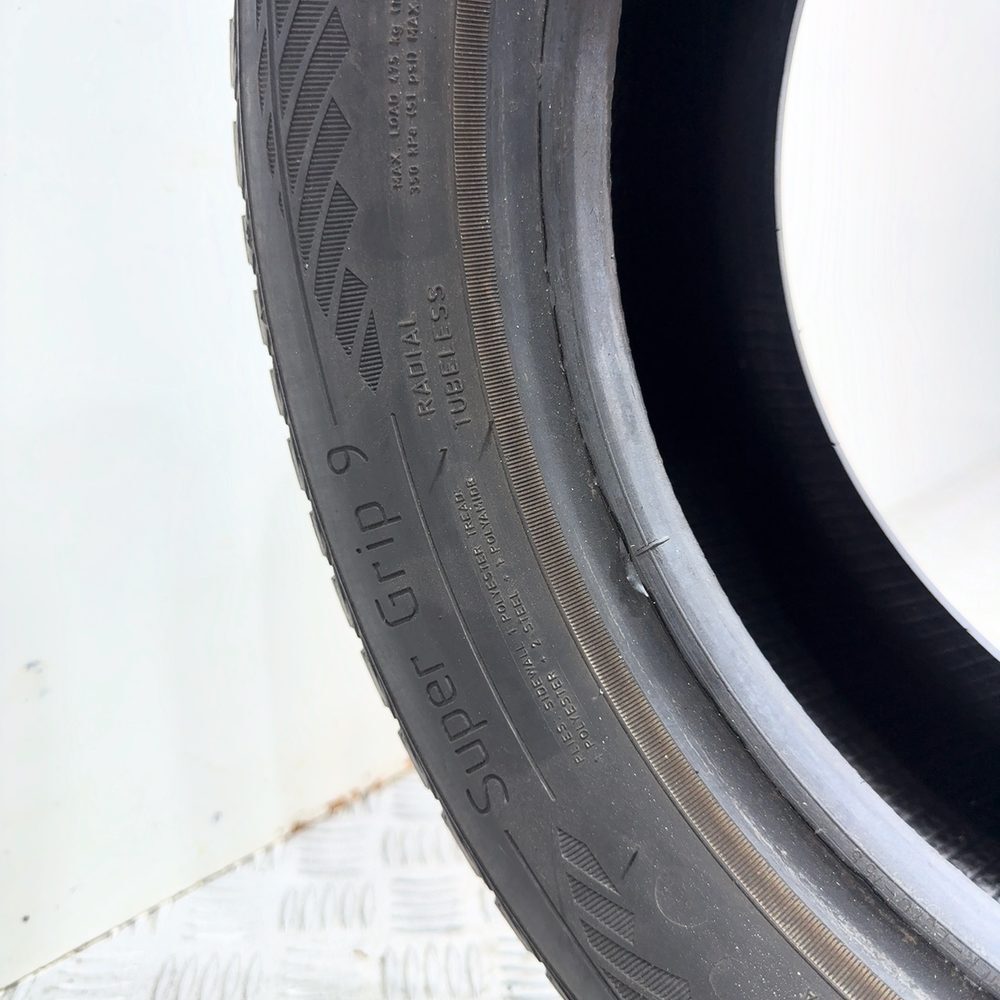 Gomma usata ESA+ TECAR Super Grip 9 175/65 R14 82T – foto 08 | Prima Gomme ESA+ TECAR Super Grip 9 175/65 R14 82T, dettaglio fotografico 8