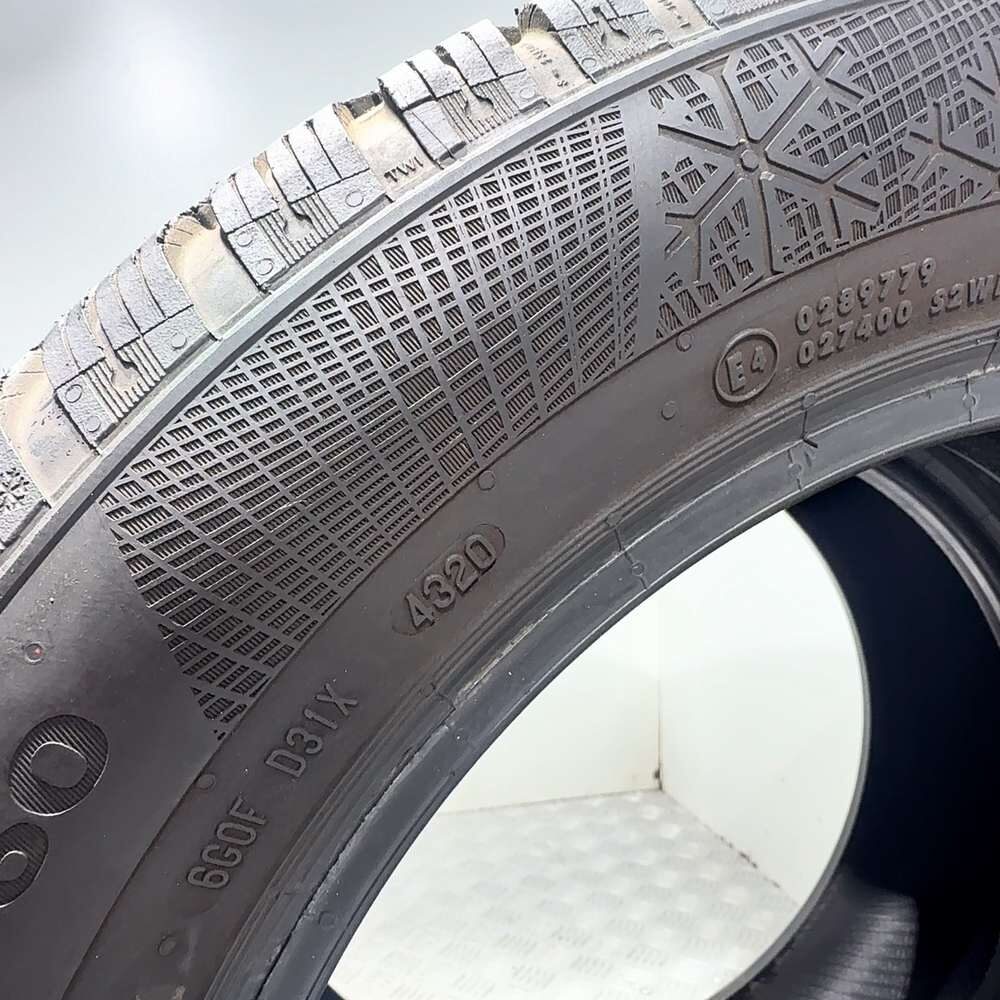 Gomme usate CONTINENTAL Winter Contact TS 860 205/55 R16 91T – foto 08 | Prima Gomme CONTINENTAL Winter Contact TS 860 205/55 R16 91T, dettaglio fotografico 8
