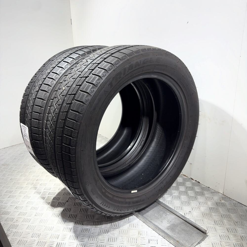Gomme Usate 265 50 R20 111V XL Triangle Snowlink Twt02 73% Invernali | Gomme Usate | PrimaGomme.it Triangle Snowlink Twt02 265/50 R20 111V, dettaglio fotografico 8
