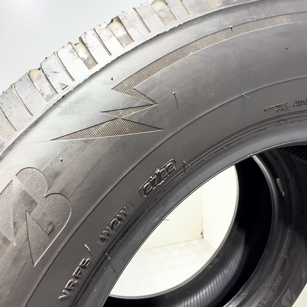 Gomme Usate 225 65 R17 106H Bridgestone Blizzak LM005 Invernali | Gomme Usate | PrimaGomme.it BRIDGESTONE Blizzak LM005 225/65 R17 106H, dettaglio fotografico 8