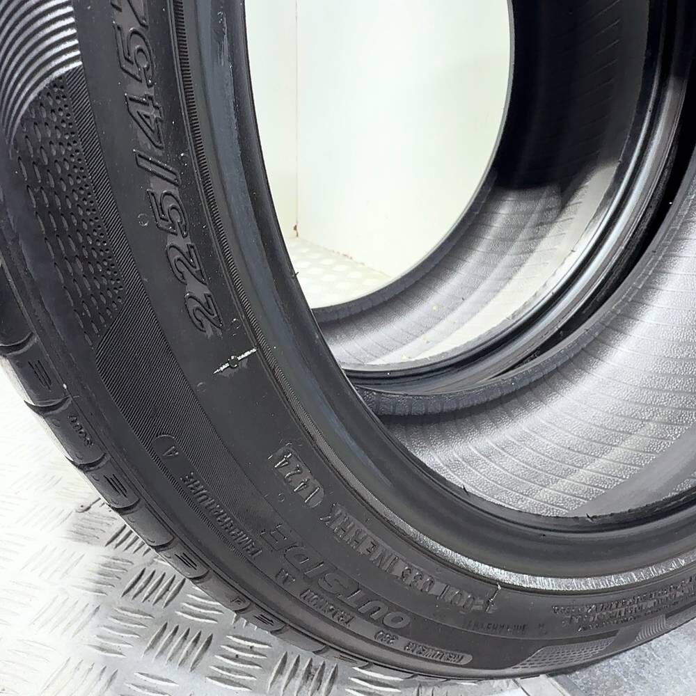 Gomme Usate 225 45 ZR19 XL 96W Nexen N'Fera Sport SU2 74% Estive | Gomme Usate | PrimaGomme.it Nexen N'Fera Sport SU2 225/45 ZR19 96W: fino a 270 km/h, dettaglio fotografico 8