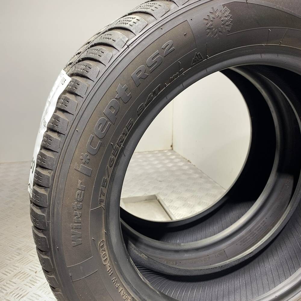 Gomme Usate 175 65 R15 84T Hankook Winter I*Cept RS2 Invernali | Gomme Usate | PrimaGomme.it HANKOOK Winter I*Cept RS2 175/65 R15 84T, dettaglio fotografico 8