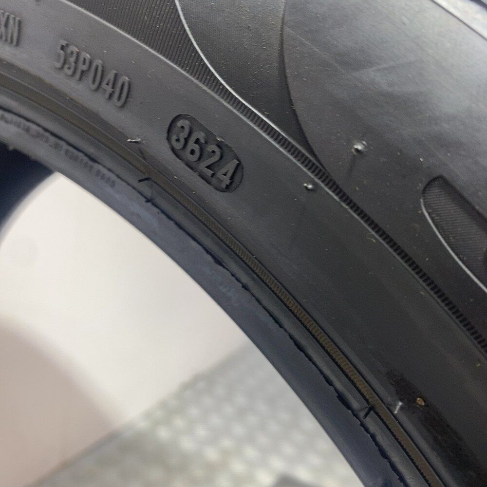 Gomma usata PIRELLI Scorpion Winter 265/45 R20 104V – foto 09 | Prima Gomme PIRELLI Scorpion Winter 265/45 R20 104V, dettaglio fotografico 9
