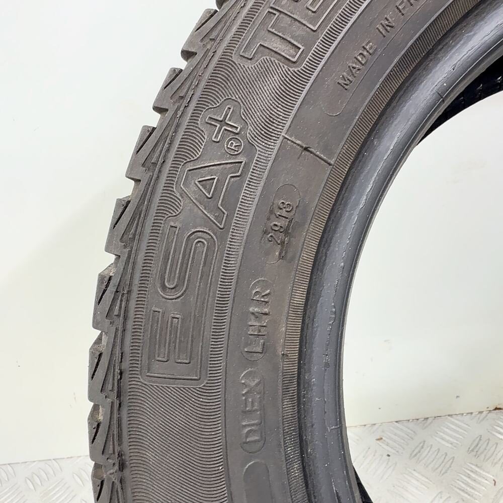 Gomma usata TECAR Super Grip 7+ 175/65 R14 82T – foto 09 | Prima Gomme TECAR Super Grip 7+ 175/65 R14 82T, dettaglio fotografico 9