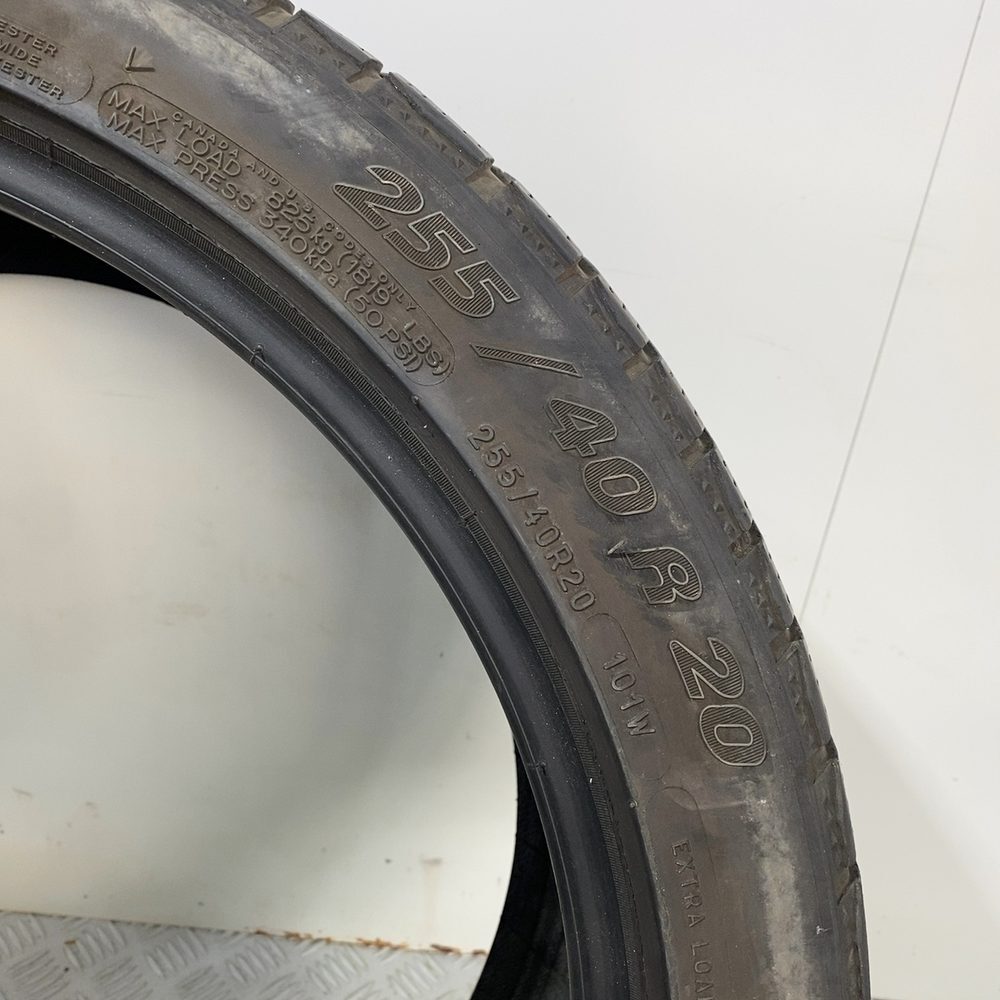 Gomma usata MICHELIN PILOT ALPIN PA4 255/40 R20 101W: fino a 270 km/h – foto 09 | Prima Gomme MICHELIN PILOT ALPIN PA4 255/40 R20 101W: fino a 270 km/h, dettaglio fotografico 9