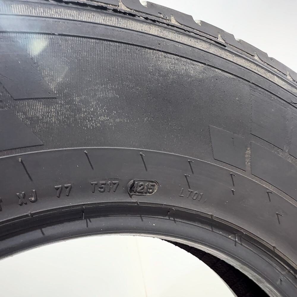 Gomma Usata 215 75 R16C 113/111R Pirelli Carrier 74% Estivo | Gomme Usate | PrimaGomme.it PIRELLI CARRIER 215/75 R16C 113/111R, dettaglio fotografico 9