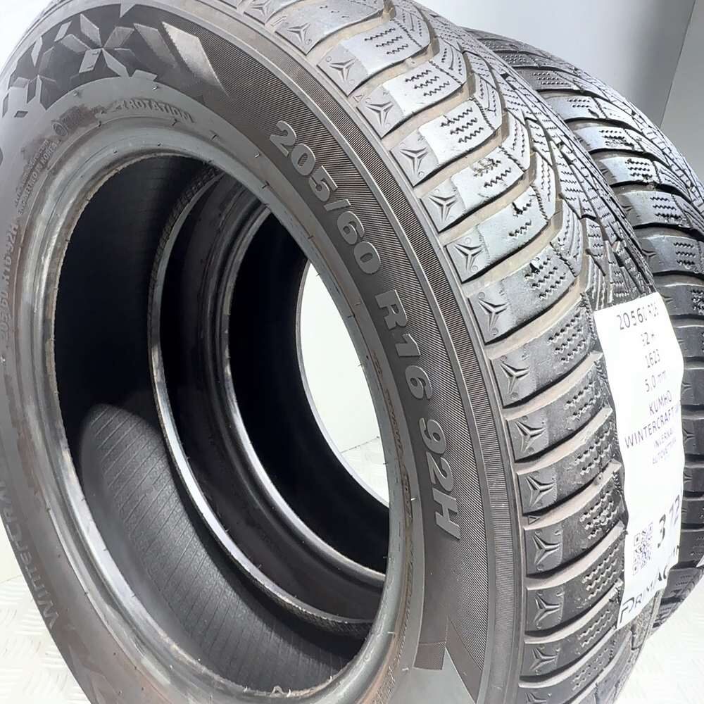 Gomme Usate 205 60 R16 92H Kumho Wintercraft WP52 71% Invernali | Gomme Usate | PrimaGomme.it Kumho Wintercraft WP52 205/60 R16 92H, dettaglio fotografico 9