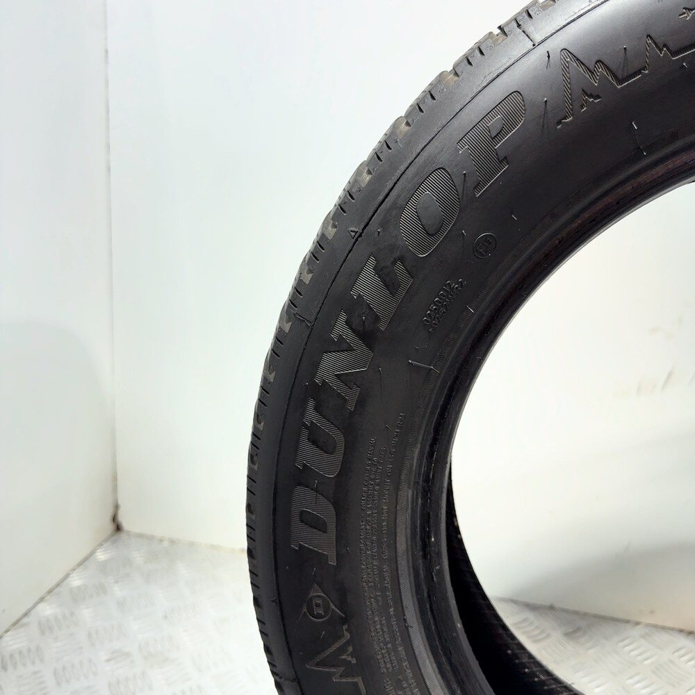 Gomme Usate 205 60 R16 92H Dunlop Winter Sport 5 73% Invernali | Gomme Usate | PrimaGomme.it DUNLOP Winter Sport 5 205/60 R16 92H, dettaglio fotografico 9