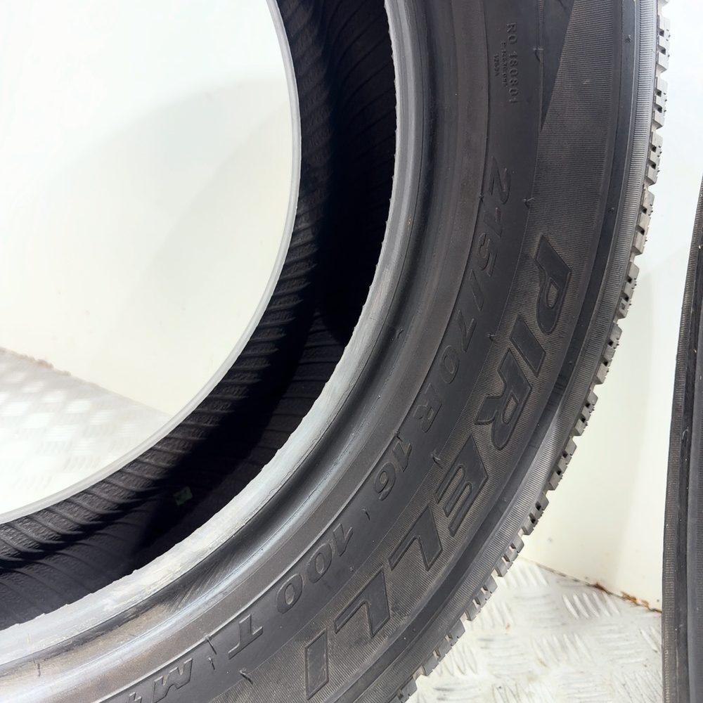 Gomme usate PIRELLI Scorpion Ice & Snow 215/70 R16 100T – foto 10 | Prima Gomme PIRELLI Scorpion Ice & Snow 215/70 R16 100T, dettaglio fotografico 10