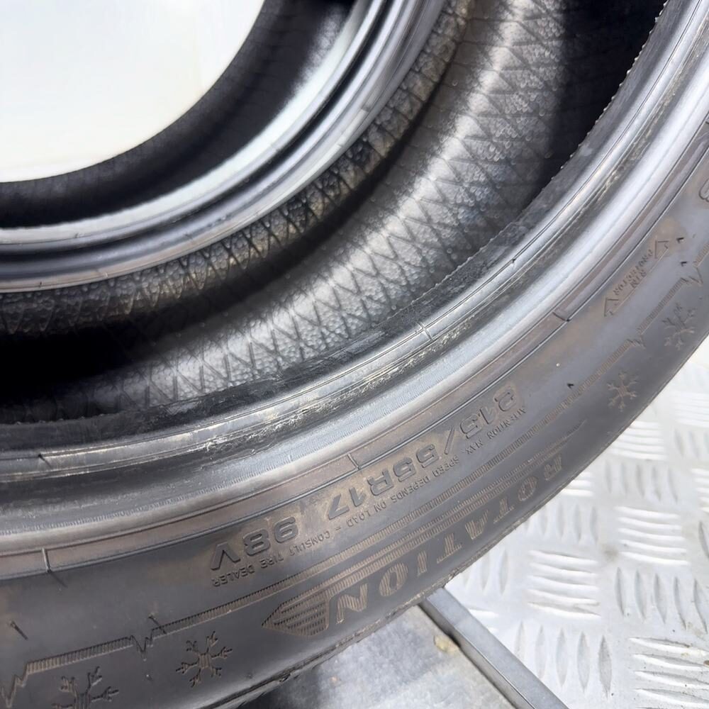 Gomme usate DUNLOP Winter Sport 5 215/55 R17 98V – foto 10 | Prima Gomme DUNLOP Winter Sport 5 215/55 R17 98V, dettaglio fotografico 10