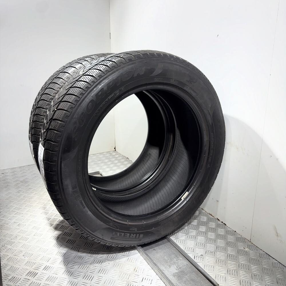 Gomme usate PIRELLI Scorpion Winter 255/55 R20 110V – foto 10 | Prima Gomme PIRELLI Scorpion Winter 255/55 R20 110V, dettaglio fotografico 10