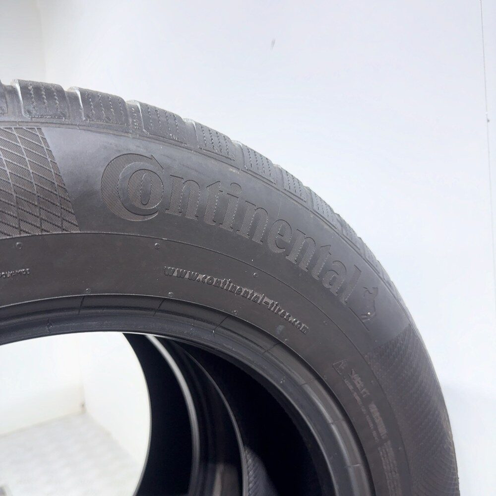 Gomme usate CONTINENTAL Wintercontact TS 850 P 235/65 R17 108H – foto 10 | Prima Gomme CONTINENTAL Wintercontact TS 850 P 235/65 R17 108H, dettaglio fotografico 10