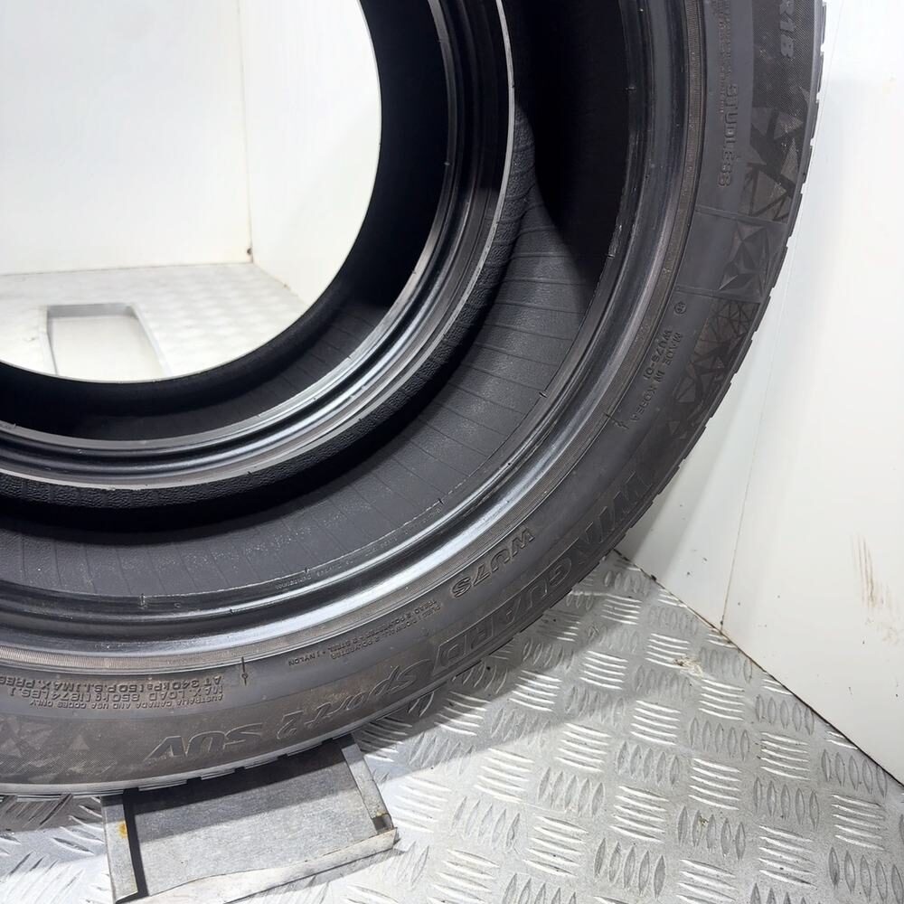 Gomme usate Nexen Winguard Sport 2 SUV 225/55 R18 102V – foto 10 | Prima Gomme Nexen Winguard Sport 2 SUV 225/55 R18 102V, dettaglio fotografico 10