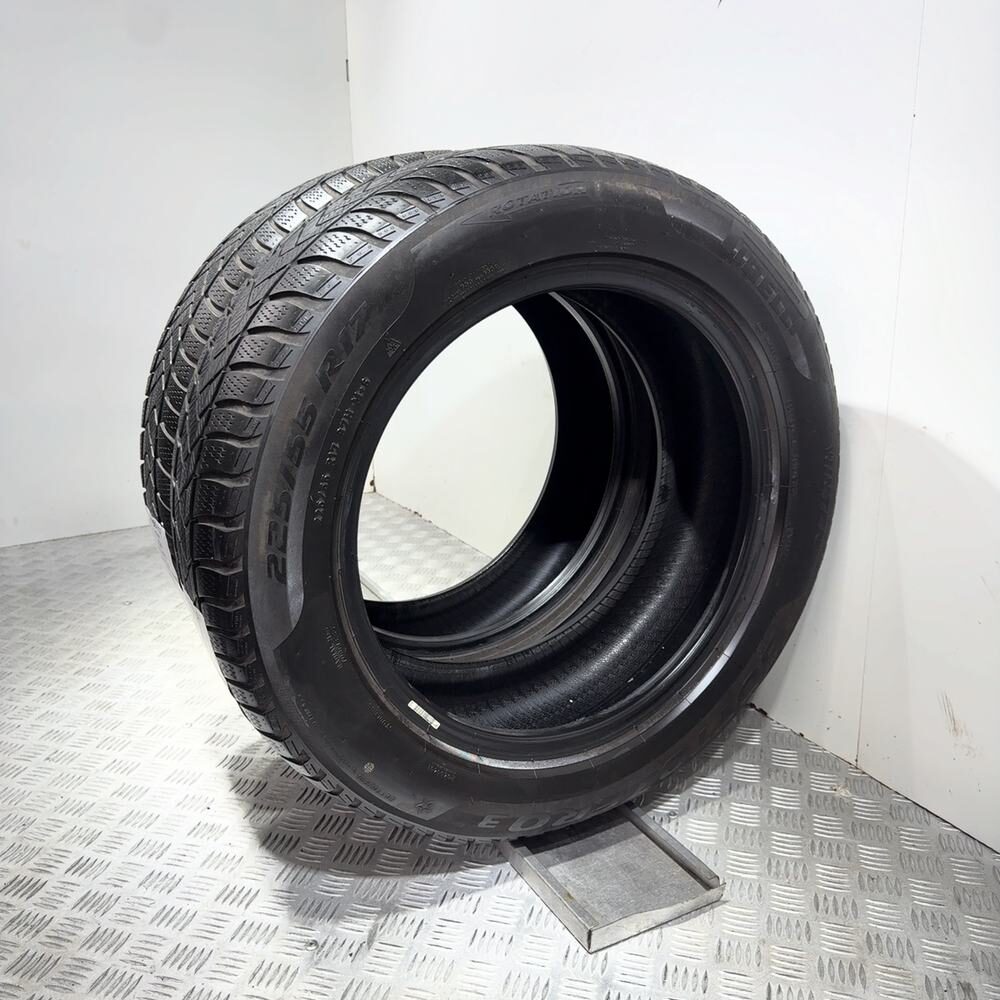 Gomme Usate 225 55 R17 97H Pirelli Winter Sottozero 3 Invernali | Gomme Usate | PrimaGomme.it PIRELLI Winter Sottozero 3 225/55 R17 97H, dettaglio fotografico 12
