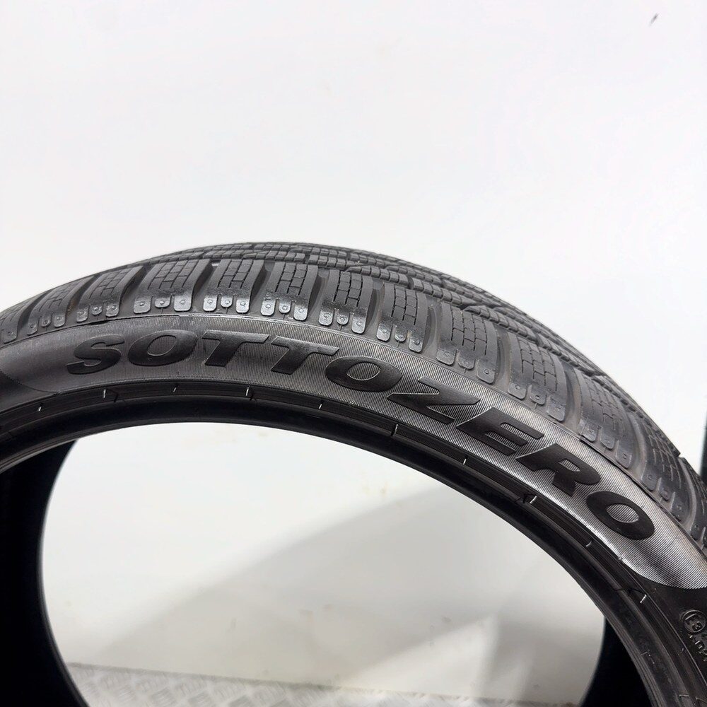 Gomme usate PIRELLI Sottozero 245/35 R20 91V – foto 13 | Prima Gomme PIRELLI Sottozero 245/35 R20 91V, dettaglio fotografico 13