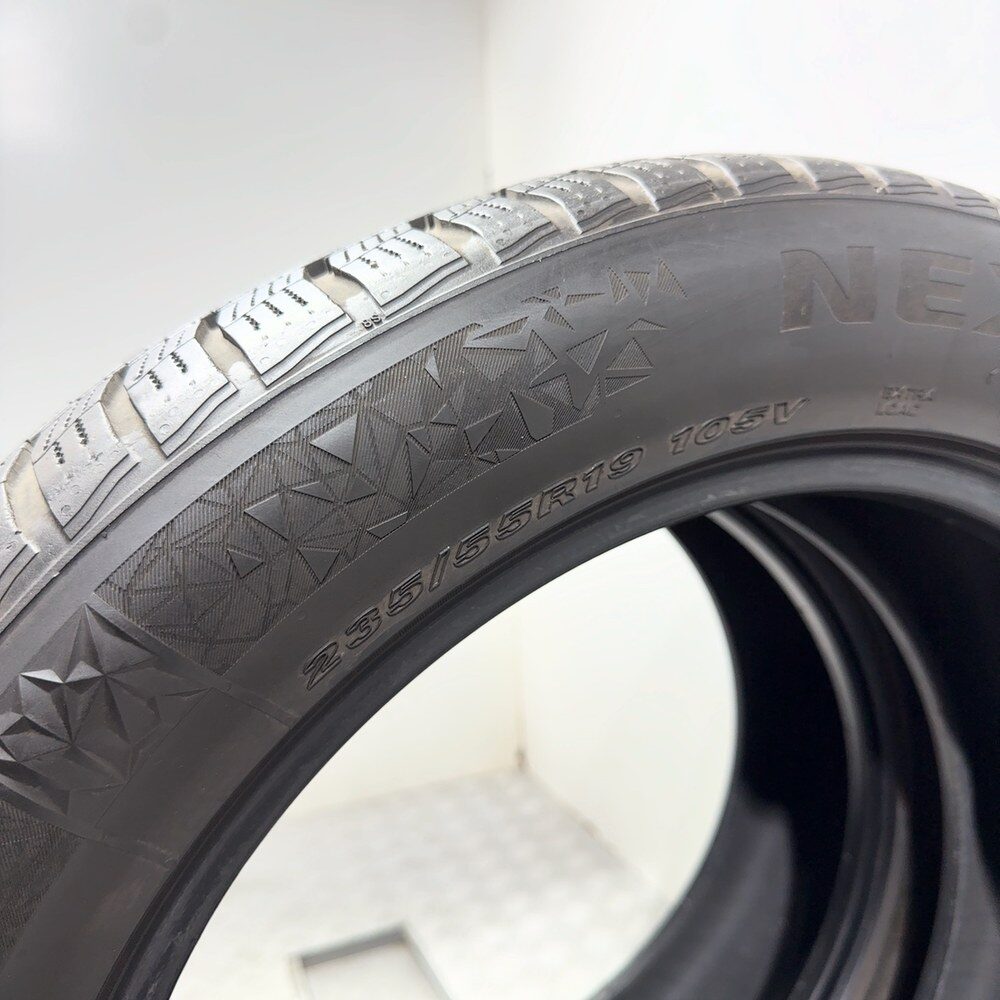 Gomme Usate 235 55 R19 105V XL Nexen Winguard Sport 2 84% Invernali | Gomme Usate | PrimaGomme.it Nexen Winguard Sport 2 235/55 R19 105V, dettaglio fotografico 15