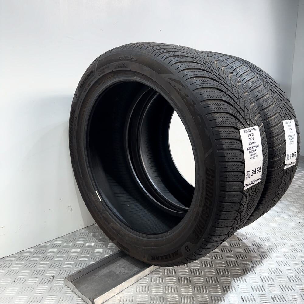 Gomme usate BRIDGESTONE Blizzak 6 255/45 R19 104W: fino a 270 km/h – foto 17 | Prima Gomme BRIDGESTONE Blizzak 6 255/45 R19 104W: fino a 270 km/h, dettaglio fotografico 17