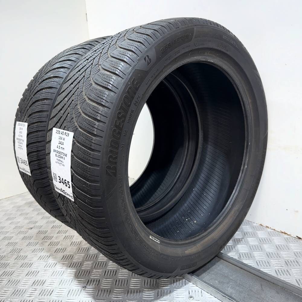 Gomme usate BRIDGESTONE Blizzak 6 255/45 R19 104W: fino a 270 km/h – foto 20 | Prima Gomme BRIDGESTONE Blizzak 6 255/45 R19 104W: fino a 270 km/h, dettaglio fotografico 20