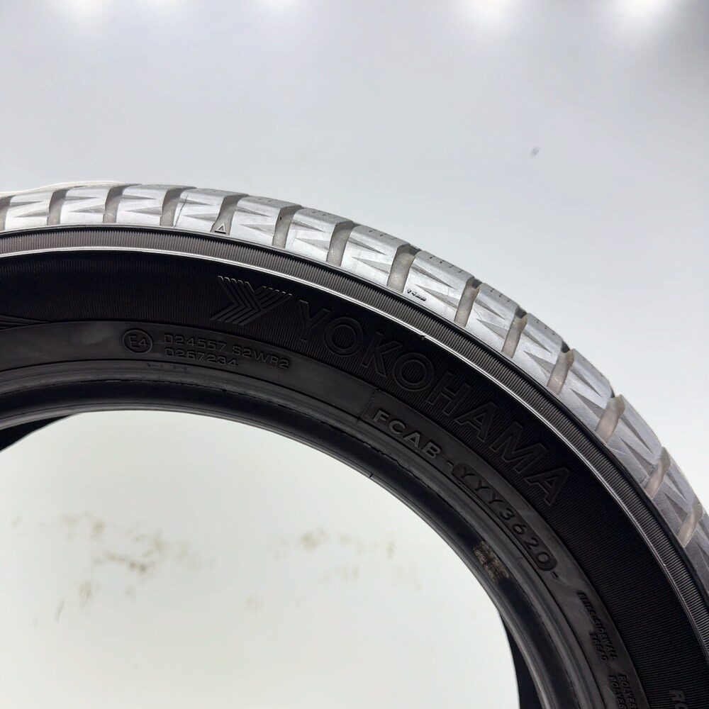 Gomme usate YOKOHAMA W.Drive 175/60 R16 82H – foto 09 | Prima Gomme YOKOHAMA W.Drive 175/60 R16 82H, dettaglio fotografico 9