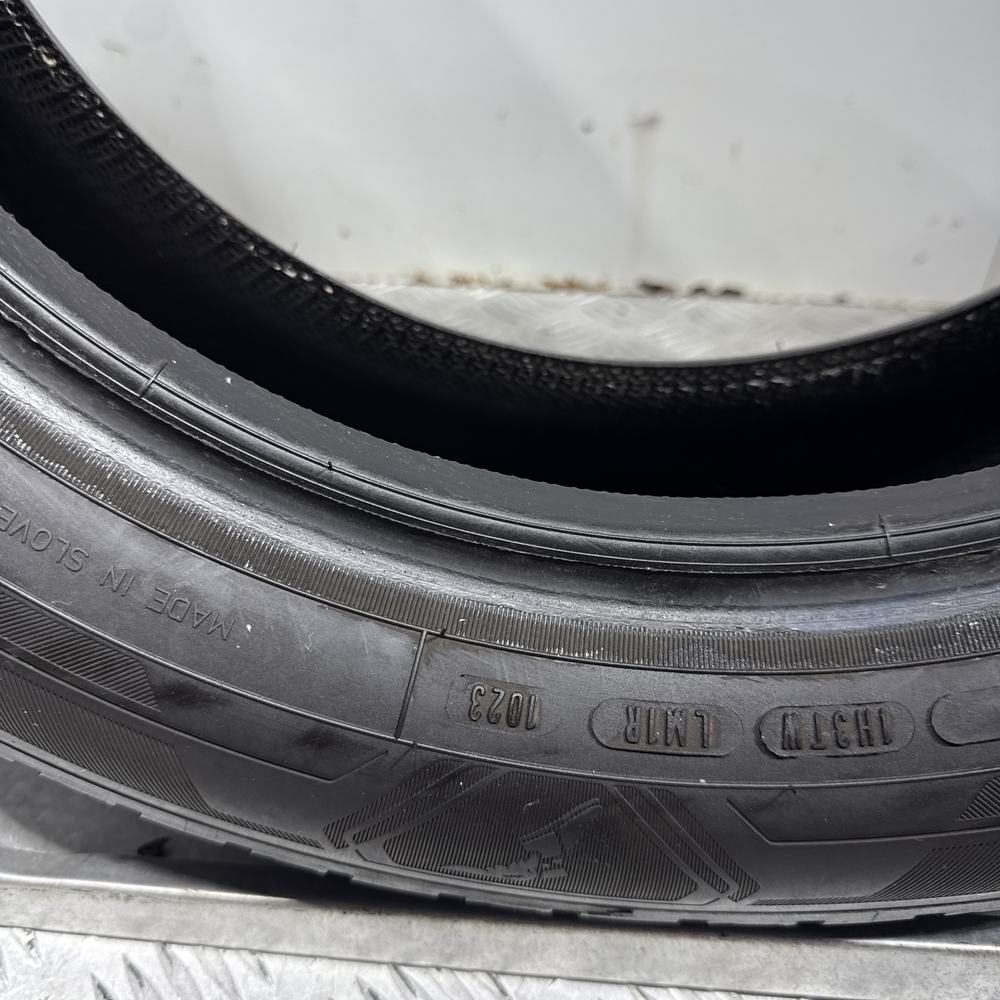 Gomme usate GOODYEAR Ultragrip Performance 3 175/65 R15 88T – foto 04 | Prima Gomme GOODYEAR Ultragrip Performance 3 175/65 R15 88T, dettaglio fotografico 4