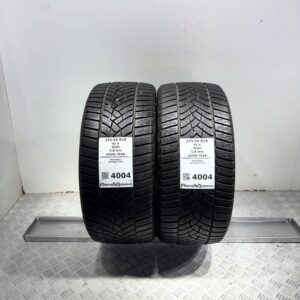 Gomme Usate 225 40 R18 92V GoodYear Ultragrip Performance + 83% Invernali