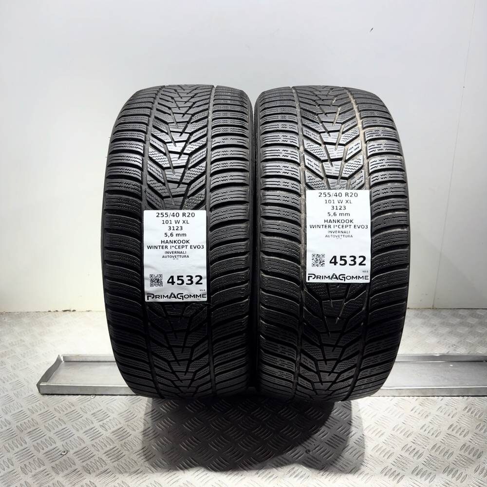 Gomme Usate 255 40 R20 101W XL Hankook Winter I*Cept Evo3 80% Invernali | Gomme Usate | PrimaGomme.it Gomme usate HANKOOK Winter I*Cept Evo3 255/40 R20 101W: fino a 270 km/h