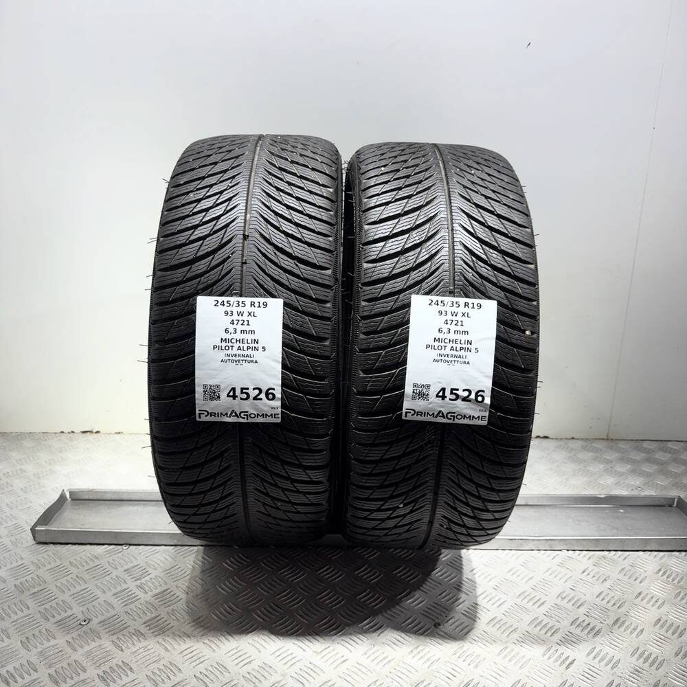 Gomme Usate 245 35 R19 93W XL Michelin Pilot Alpin 5 90% Invernali | Gomme Usate | PrimaGomme.it Gomme usate MICHELIN Pilot Alpin 5 245/35 R19 93W: fino a 270 km/h