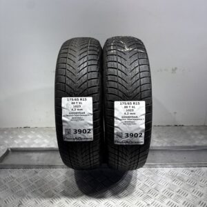 Gomme Usate 175 65 R15 88T XL Goodyear Ultragrip Performance 3 Invernali