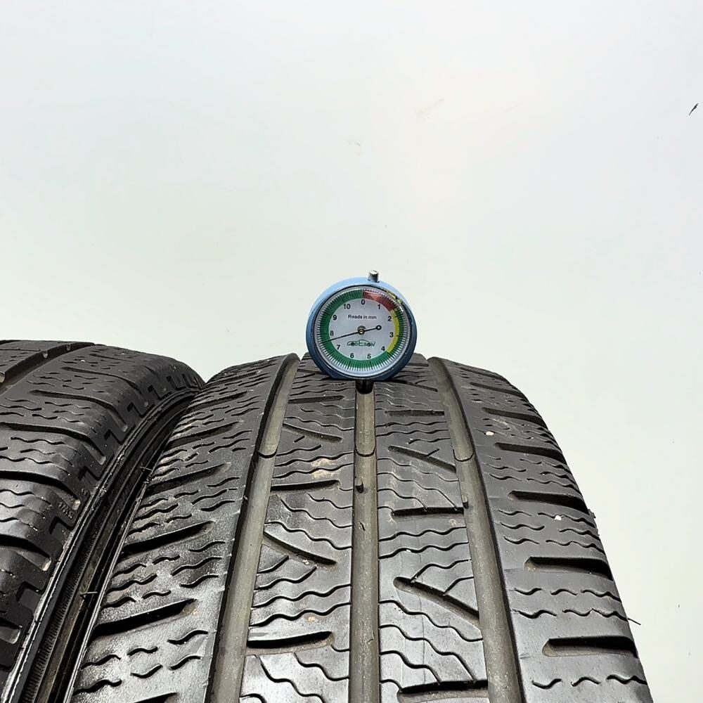 Gomme usate PIRELLI Carrier Winter 205/65 R16C 107/105T – foto 02 | Prima Gomme PIRELLI Carrier Winter 205/65 R16C 107/105T, dettaglio fotografico 2
