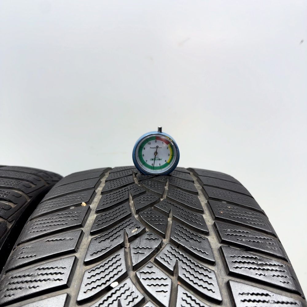 Gomme Usate 225 40 R18 92V GoodYear Ultragrip Performance + 83% Invernali | Gomme Usate | PrimaGomme.it GOOD YEAR Ultragrip Performance + 225/40 R18 92V, dettaglio fotografico 2
